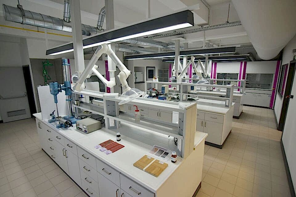 Evonik Tuzla Laboratuvarı